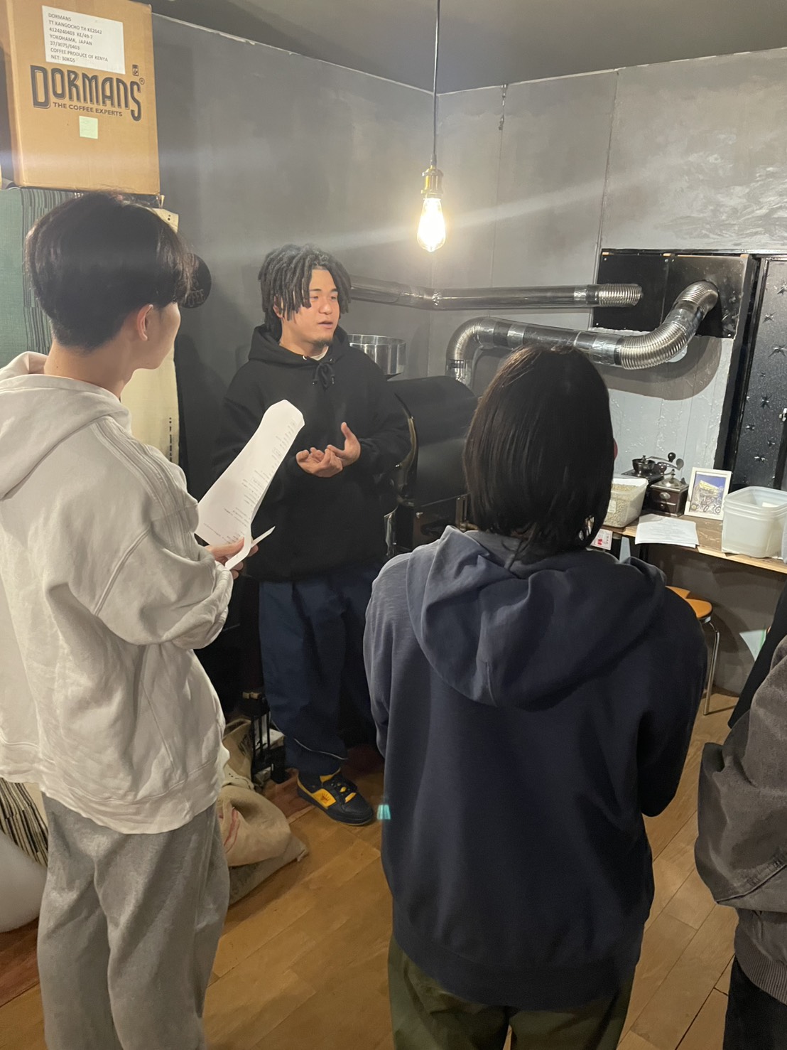 焙煎見学の様子 2